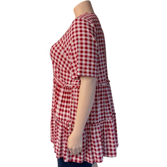 Avenue Long Length Short Sleeve Gingham Top Size 26/28 in Red and White - Picture 3 of 9